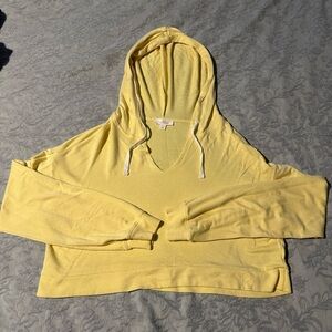 Women’s crop top hoodie